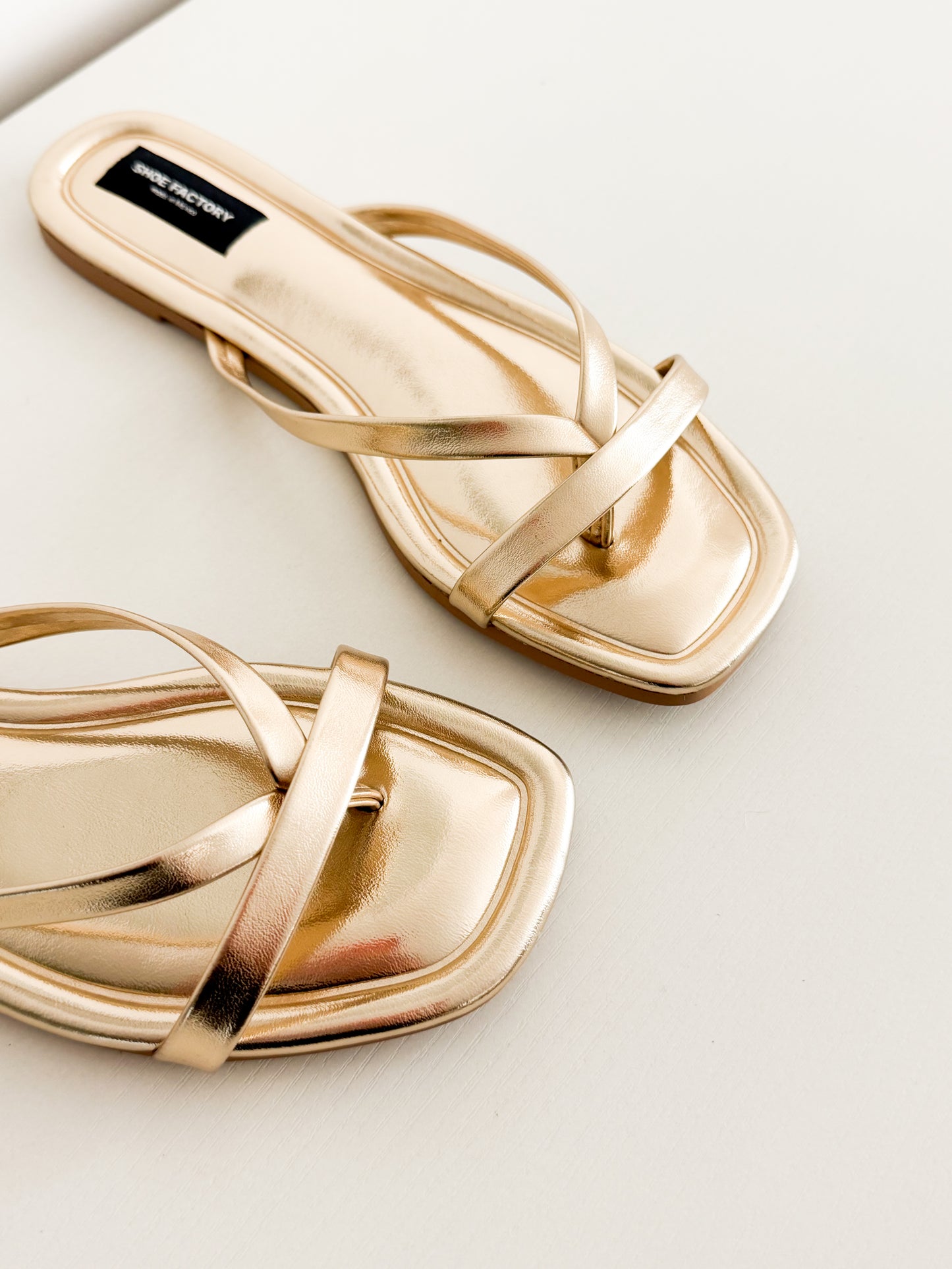 Odelia gold