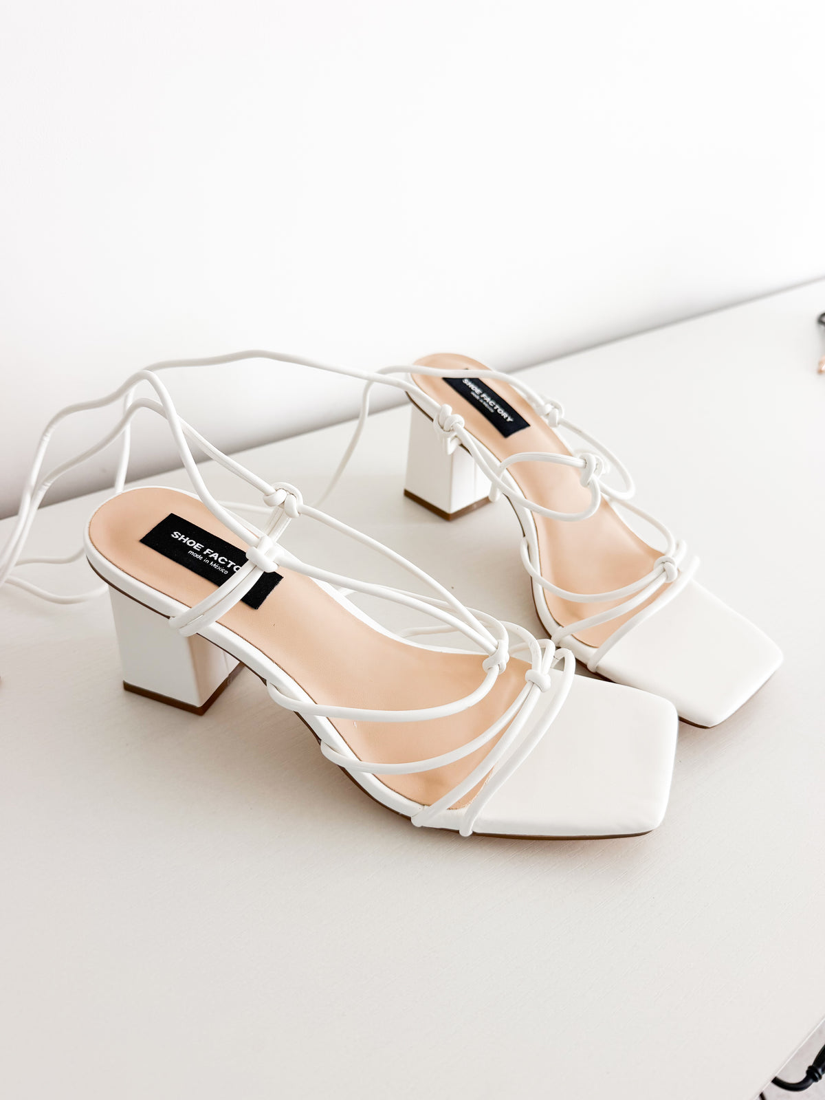 Lasting white