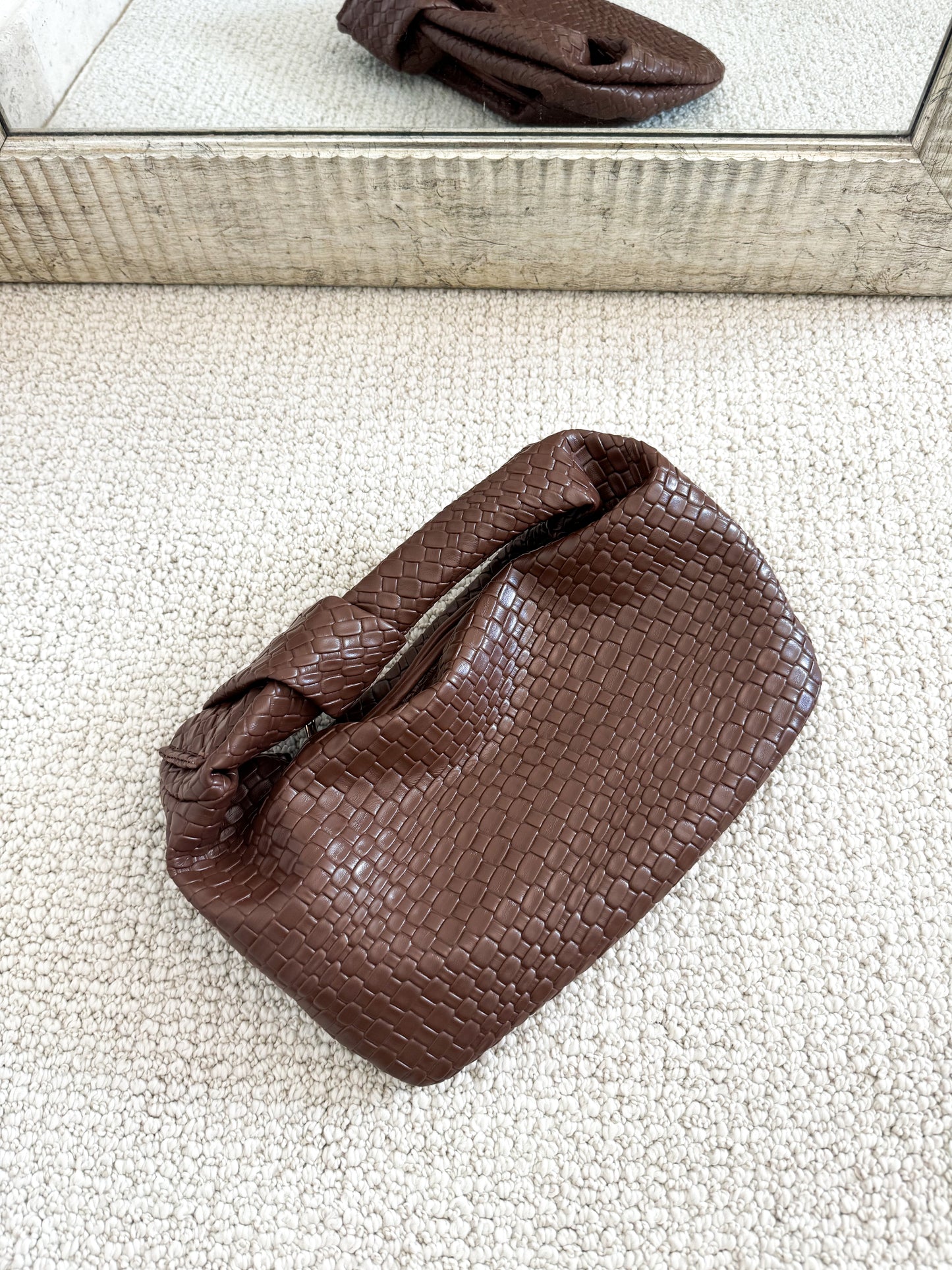 Bottega dupe (brown)