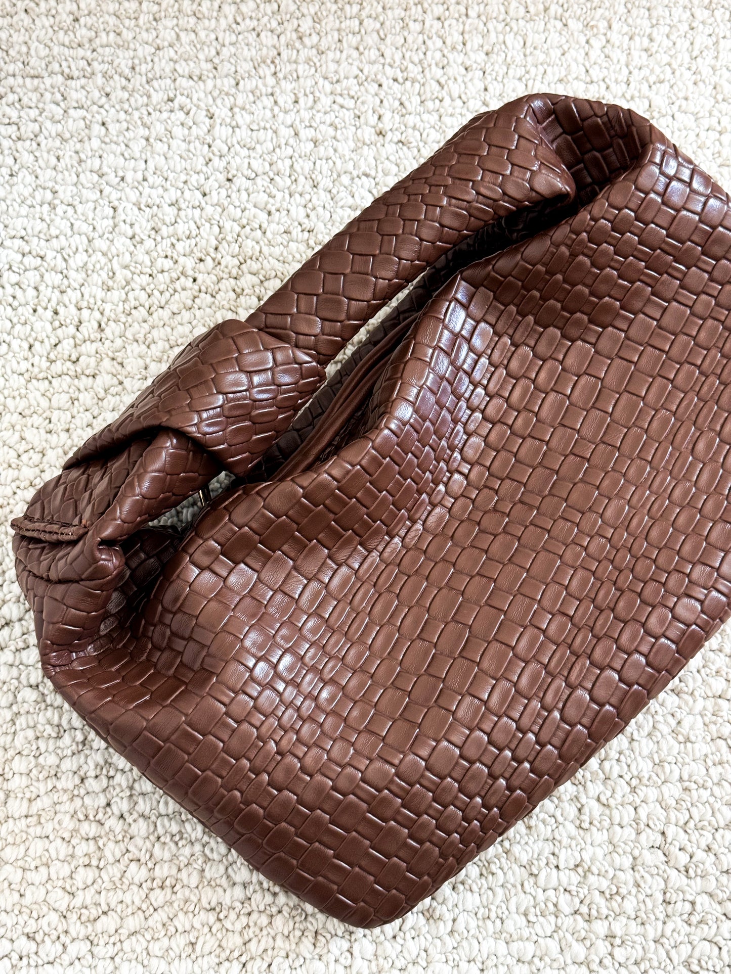 Bottega dupe (brown)