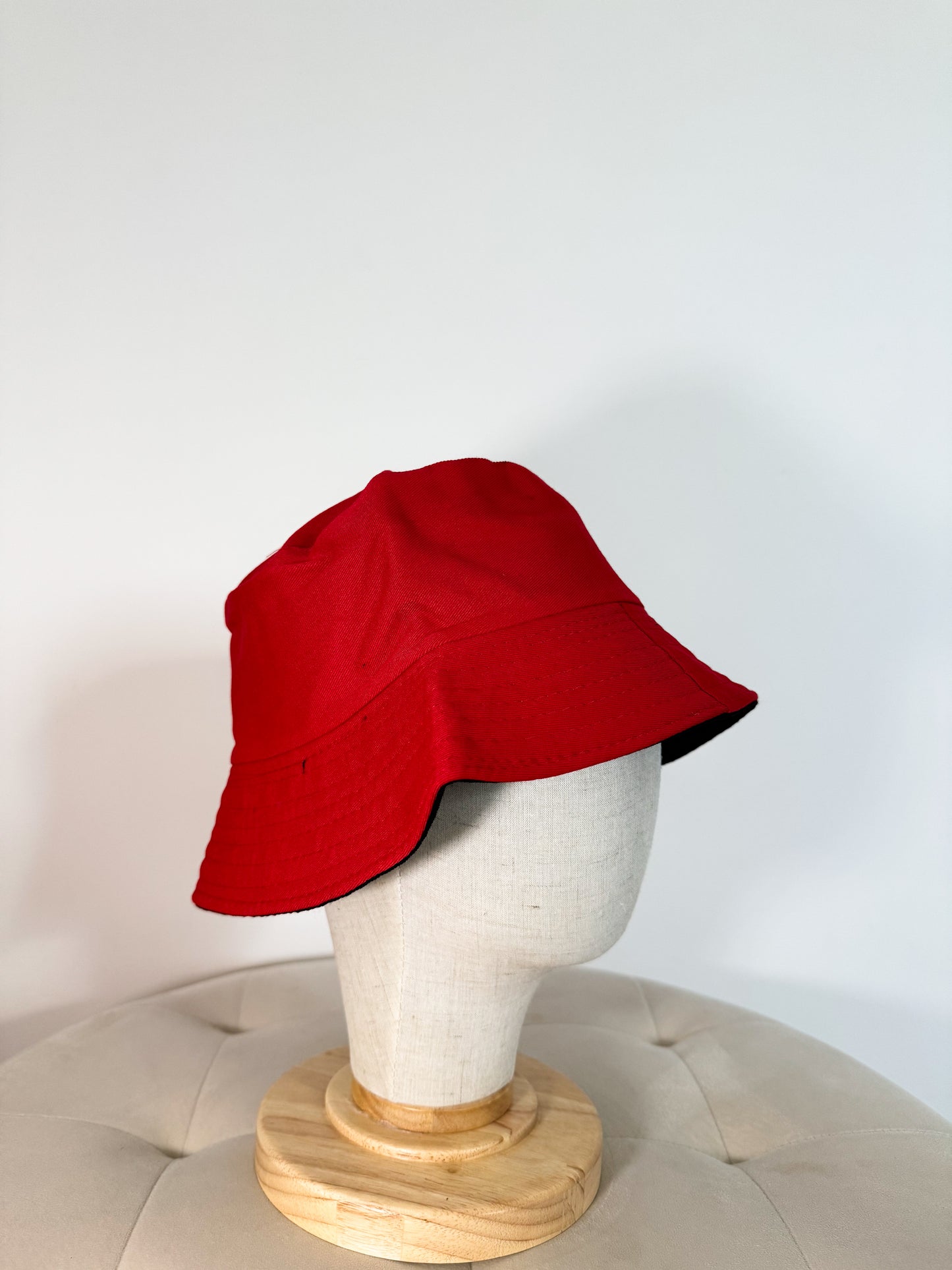 Bucket hat Rojo