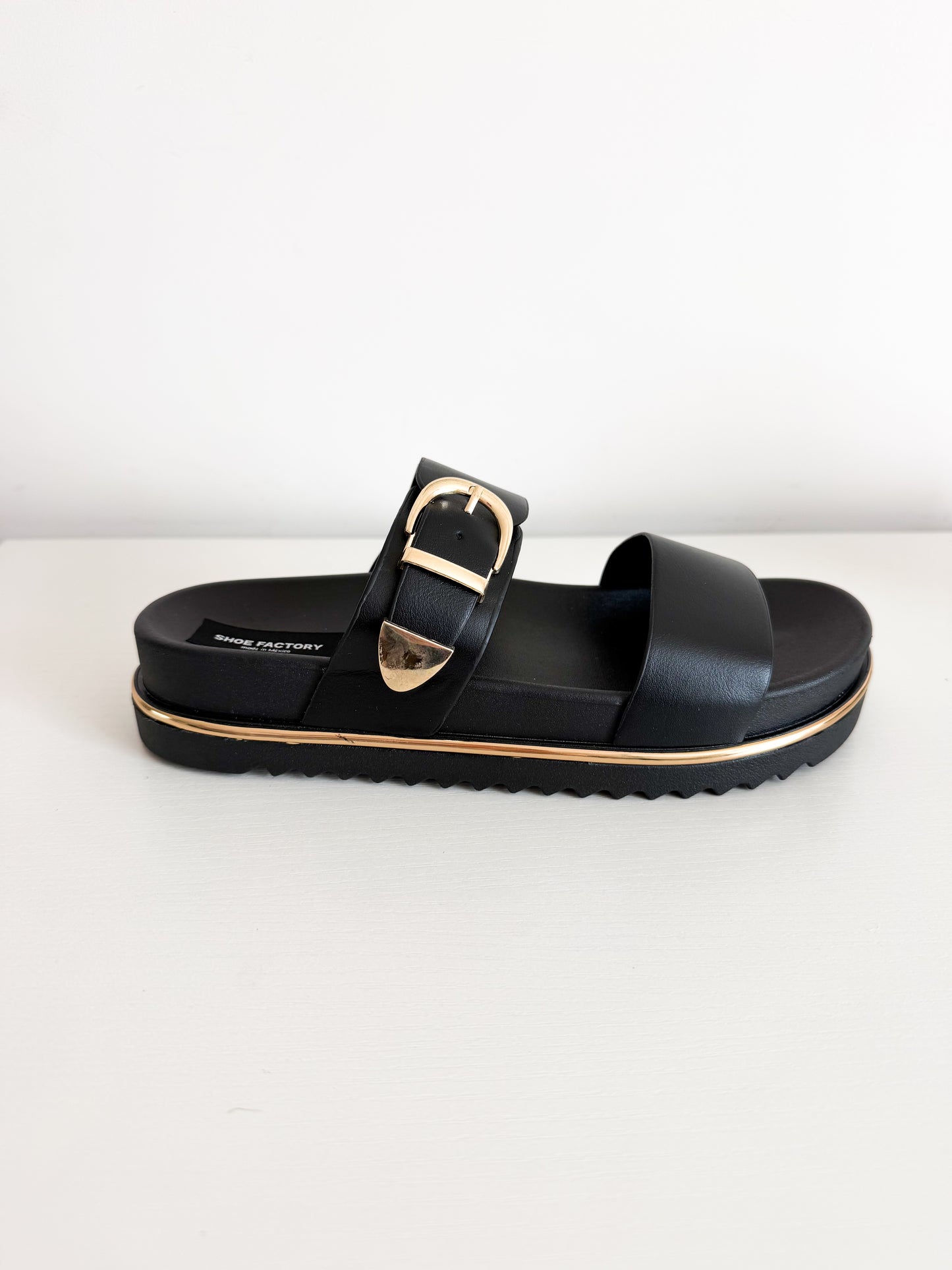 Salable black