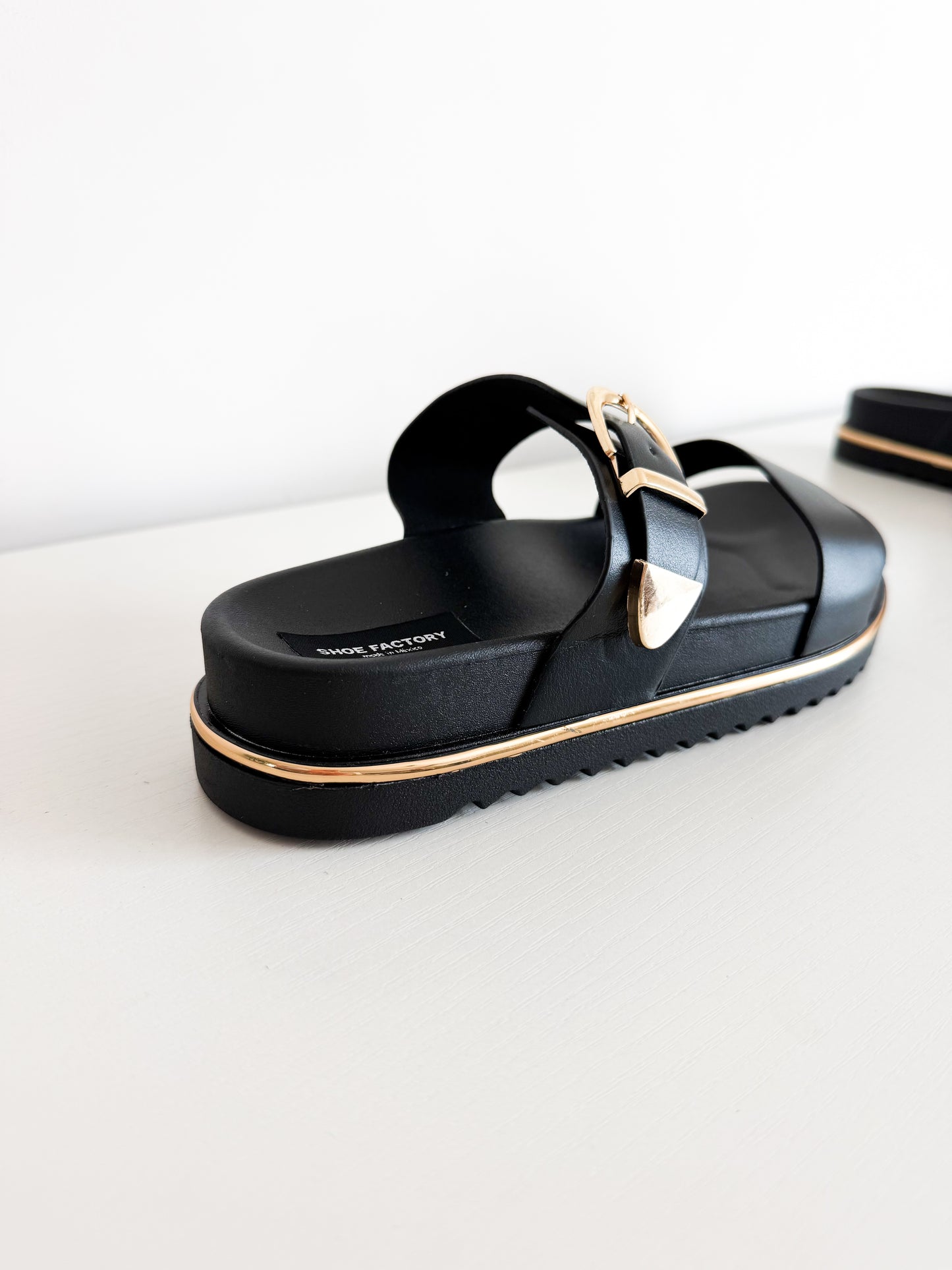 Salable black