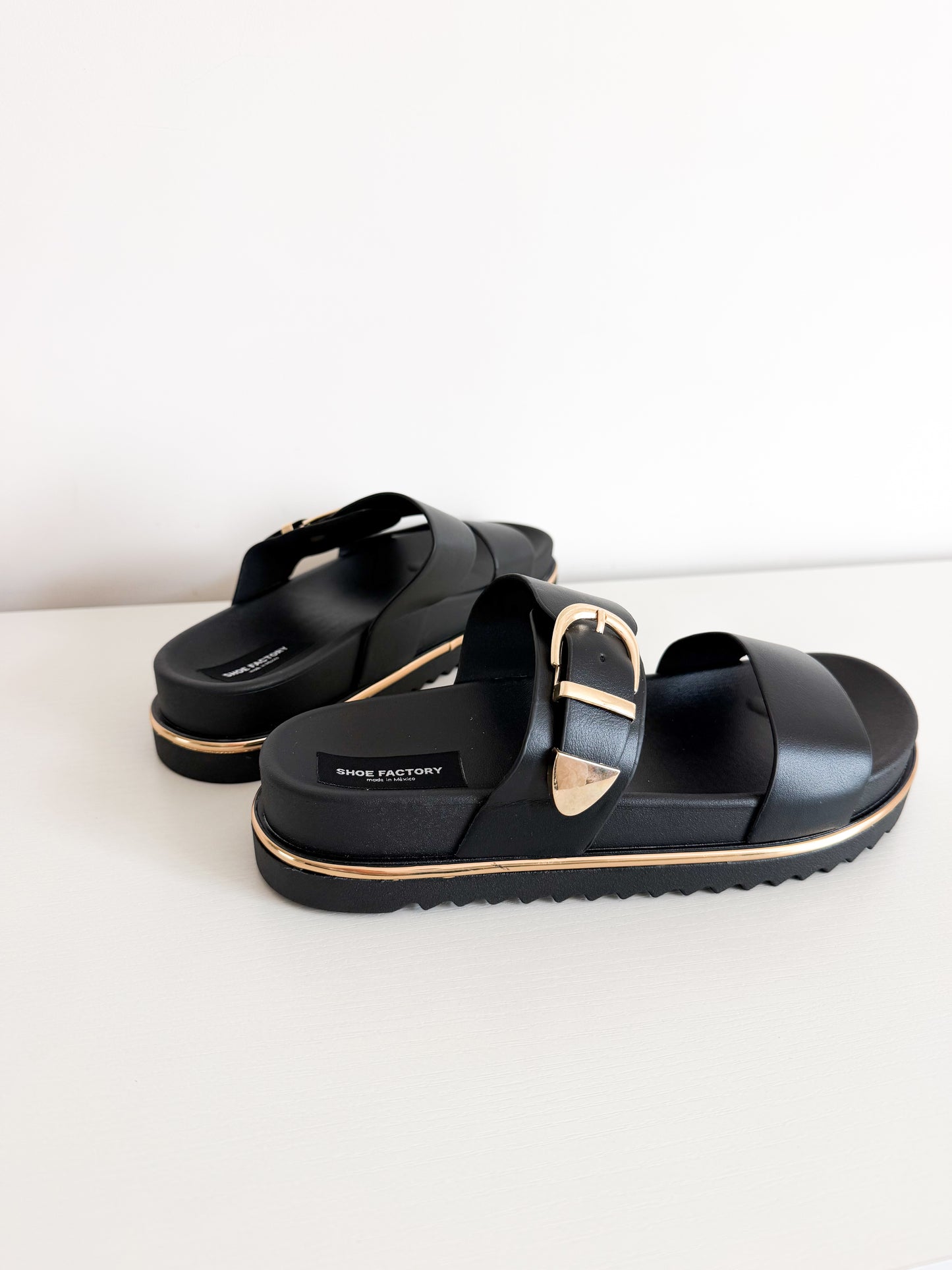 Salable black