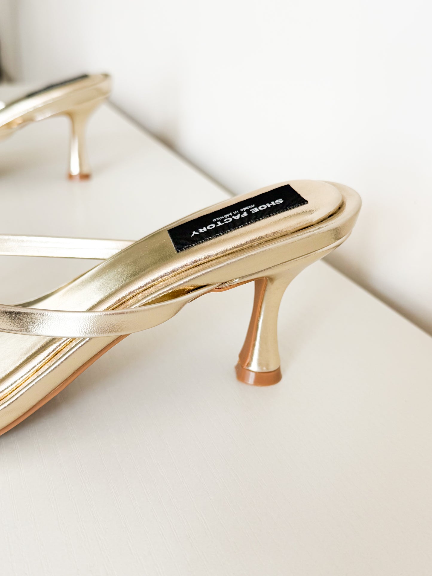Selena gold