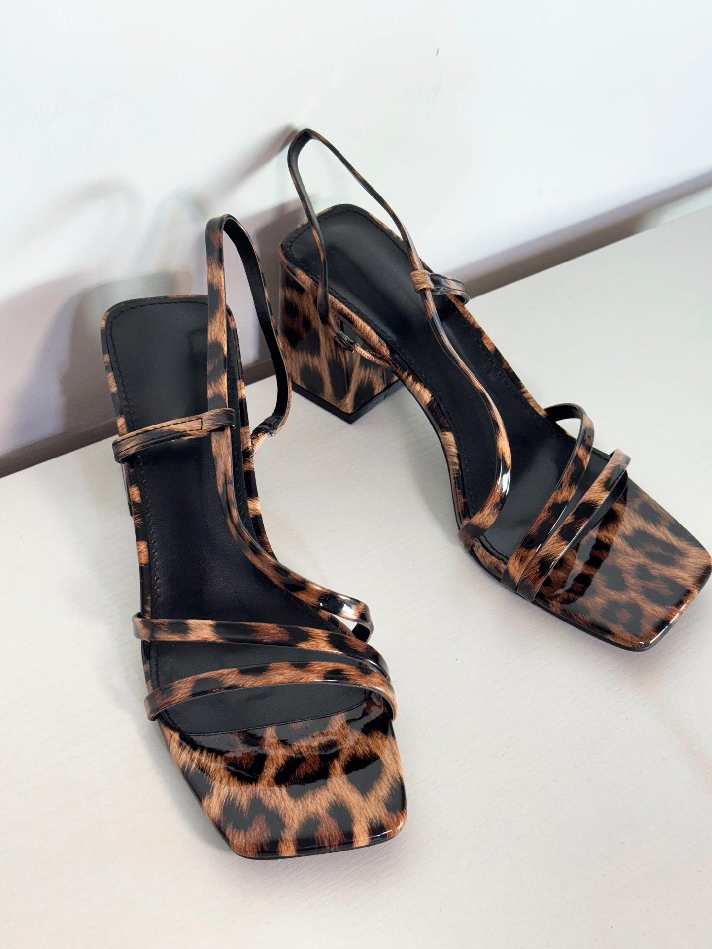 Selena leopard