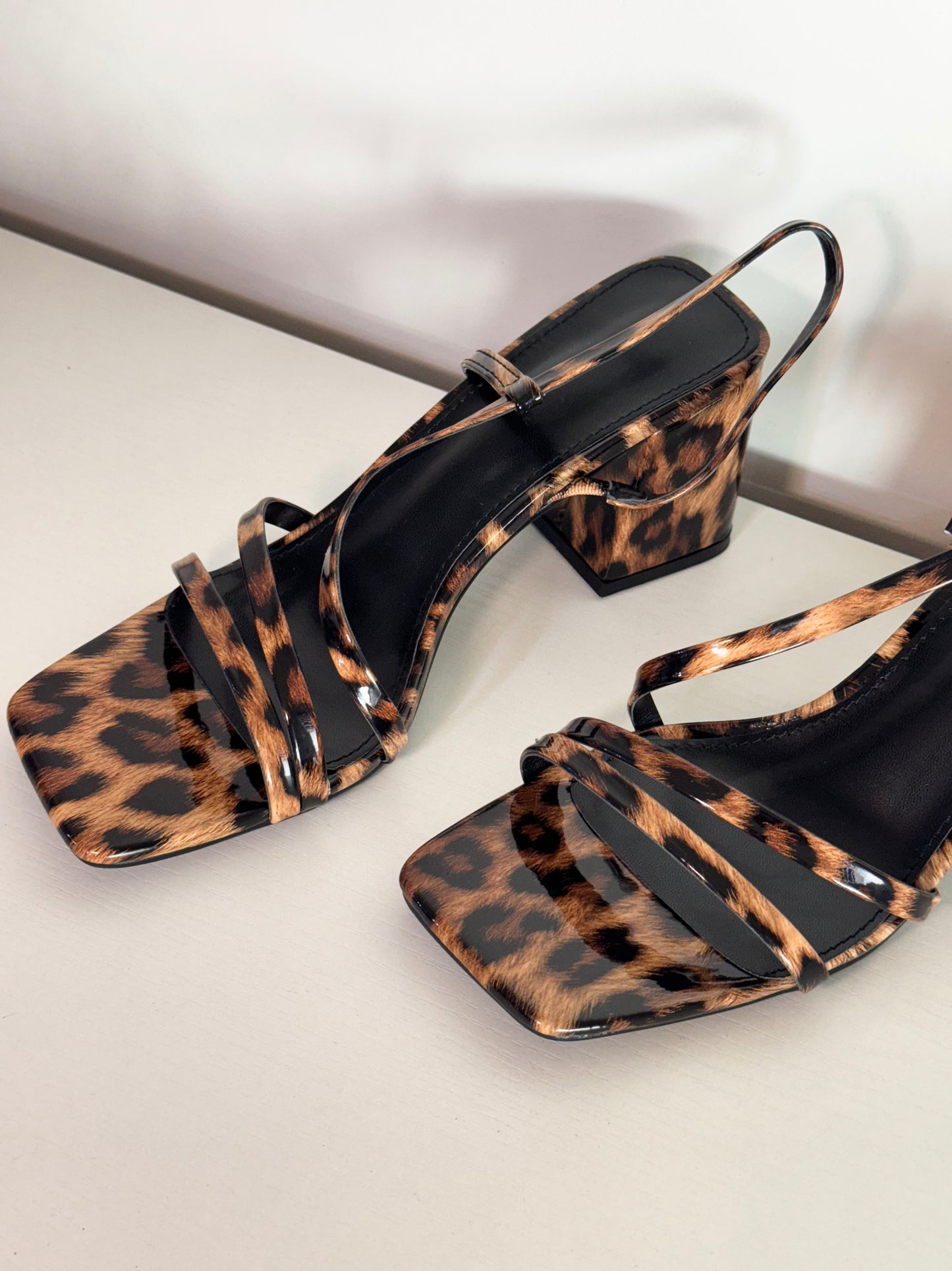 Selena leopard
