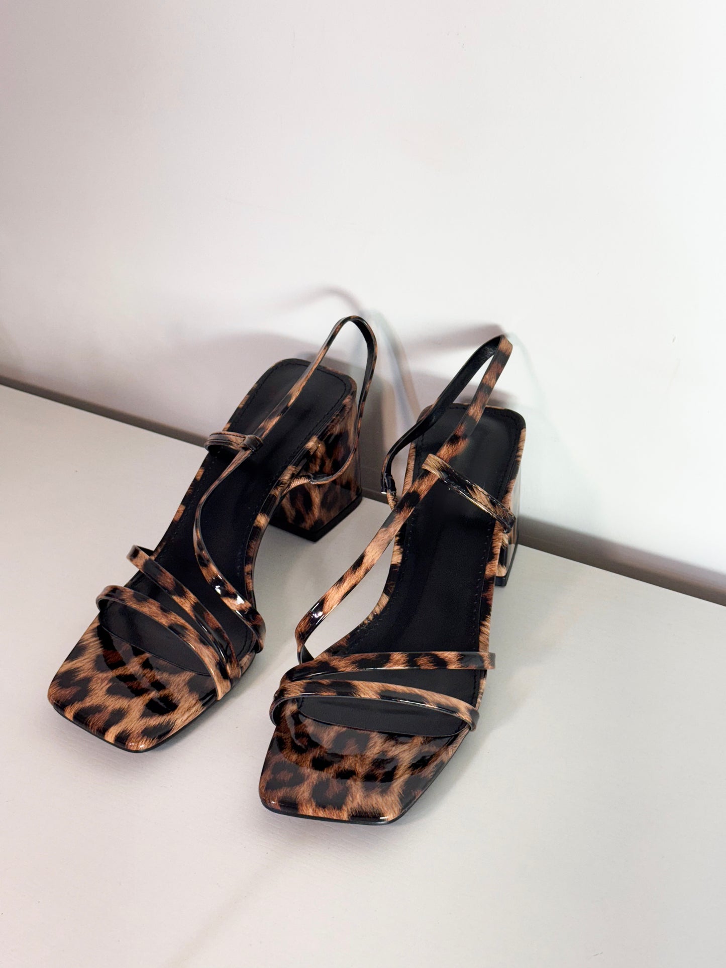 Selena leopard