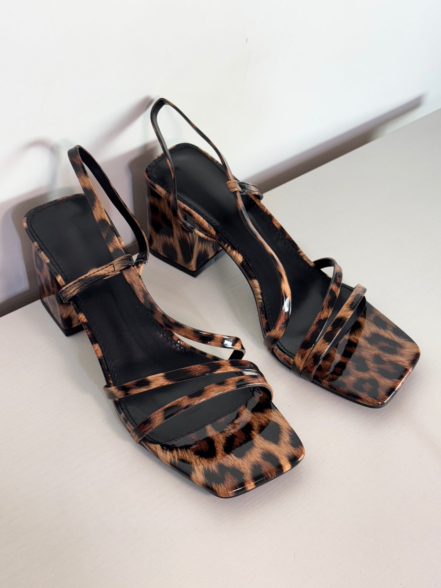 Selena leopard