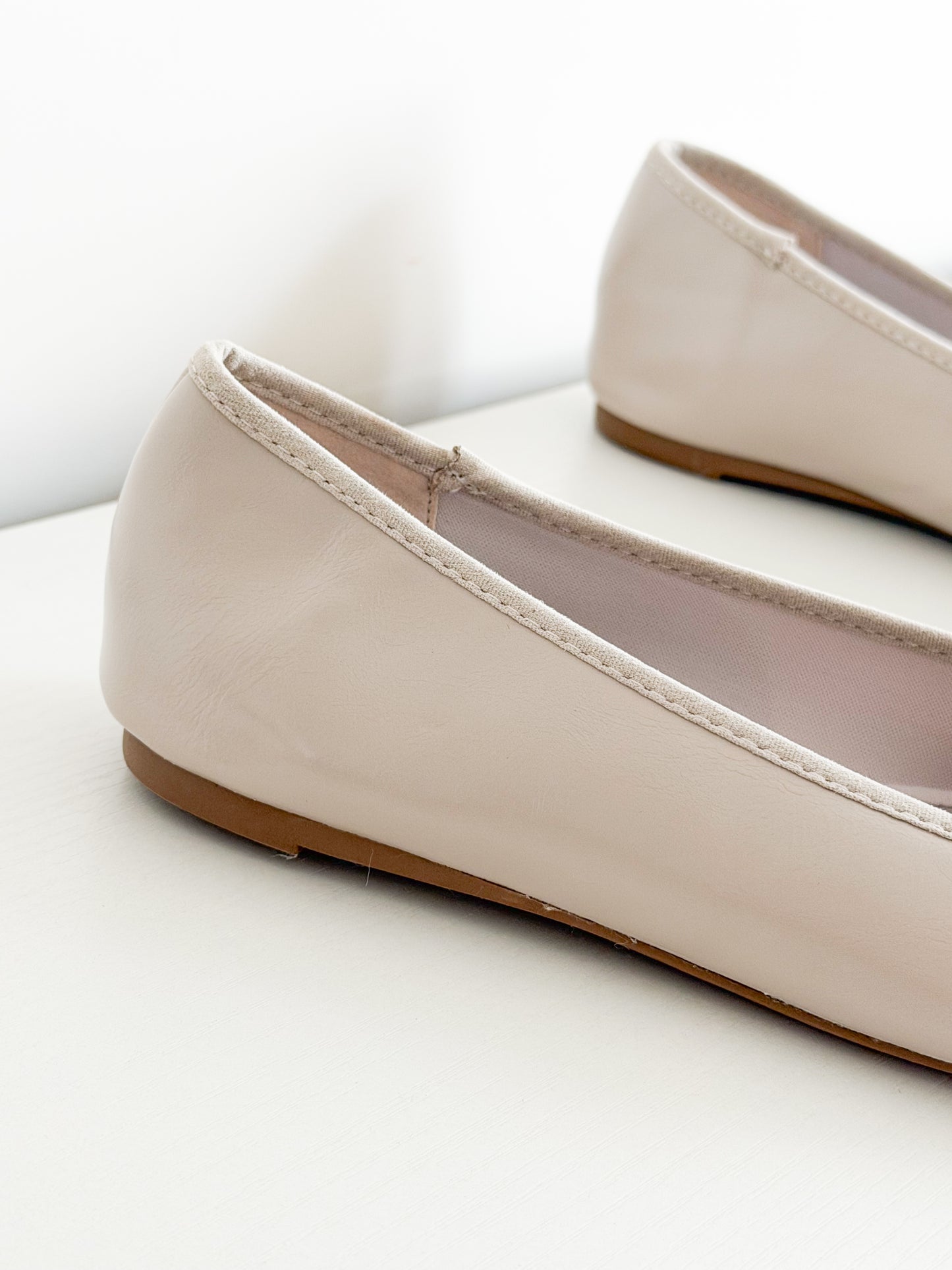 Jax 02 ivory