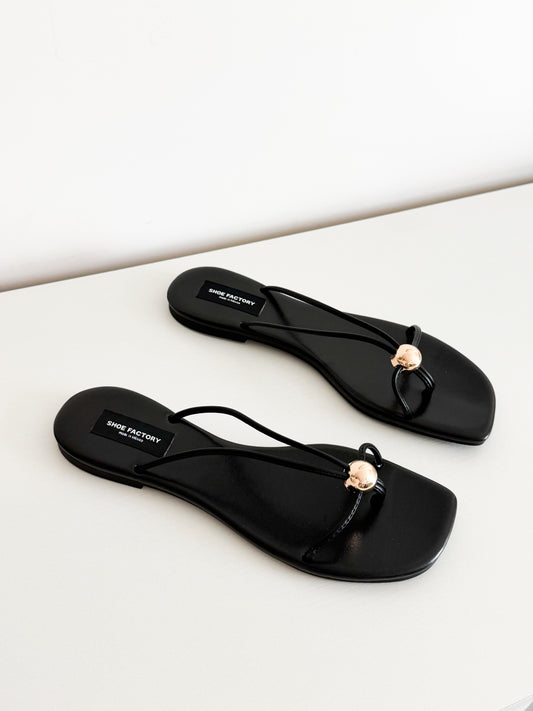 Disa black