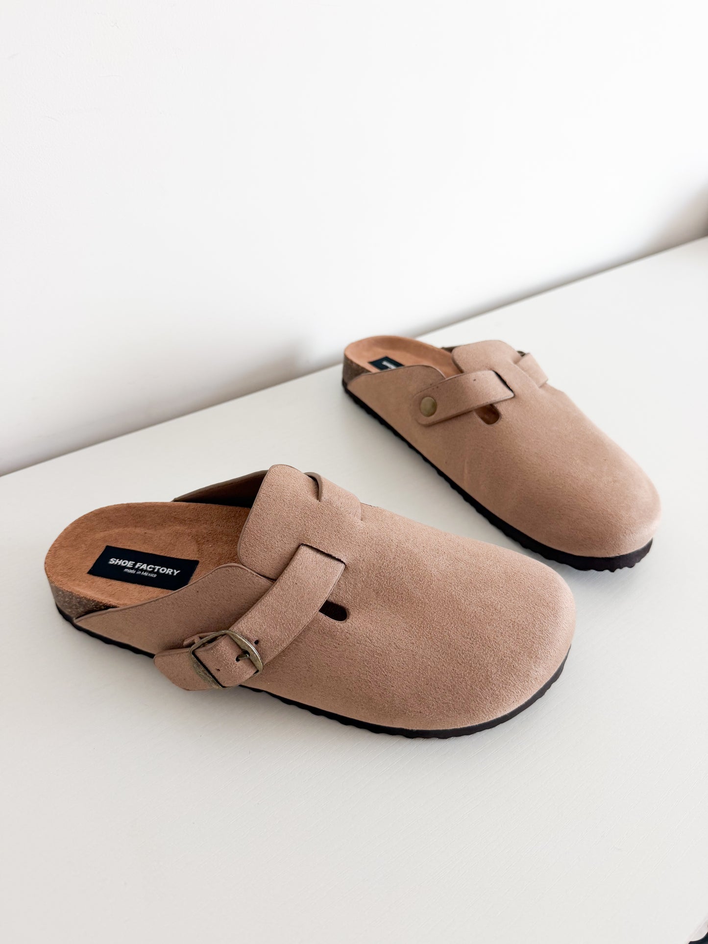 Regis (dupe birkenstock)