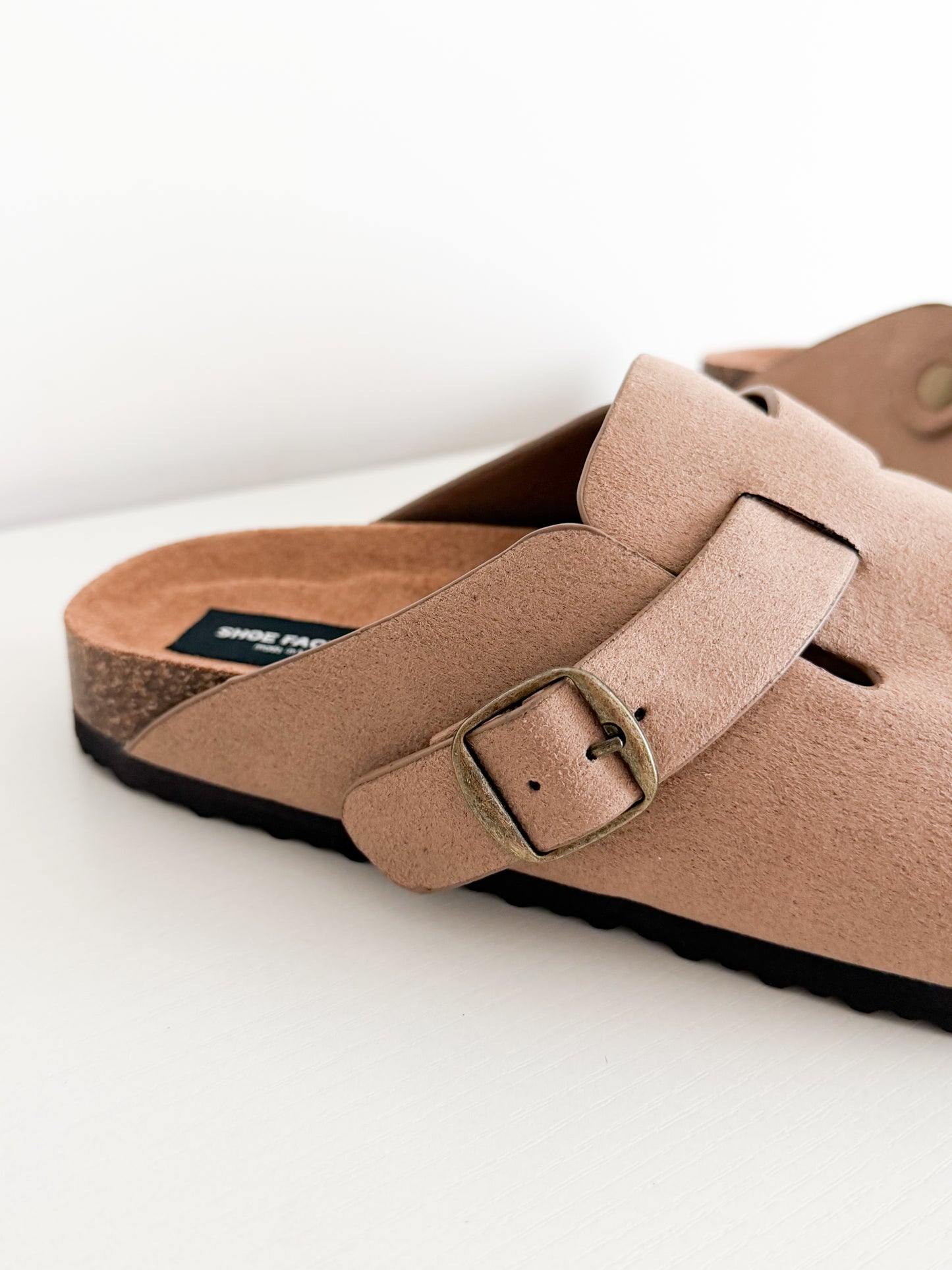 Regis (dupe birkenstock)
